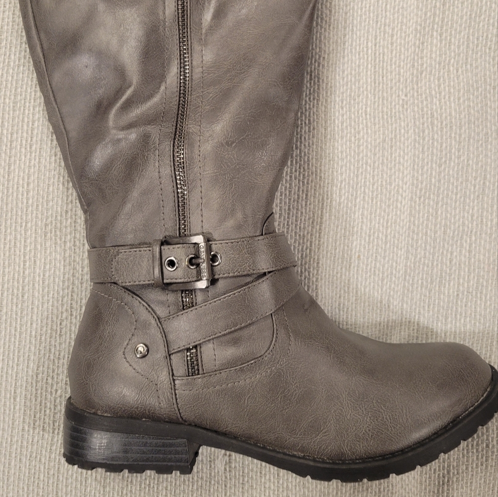 Gray Guess Wide Calf Tall Boots Zip Buckles Riding "Halsey" 7.5, Barely Worn - Picture 9 of 16